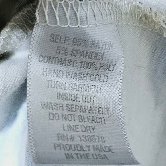 Vintage Cache Zebra Striped Top Women's Size M Flutter Sleeves USA Casual - Picture 5 of 5